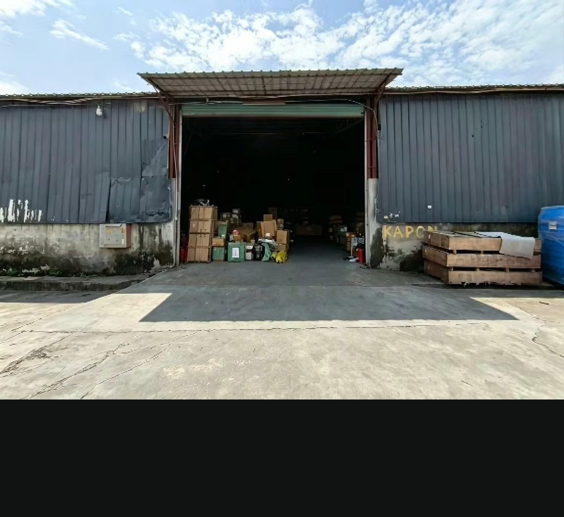 KAPON warehouse facade